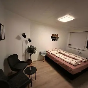 Shruti's Apartament